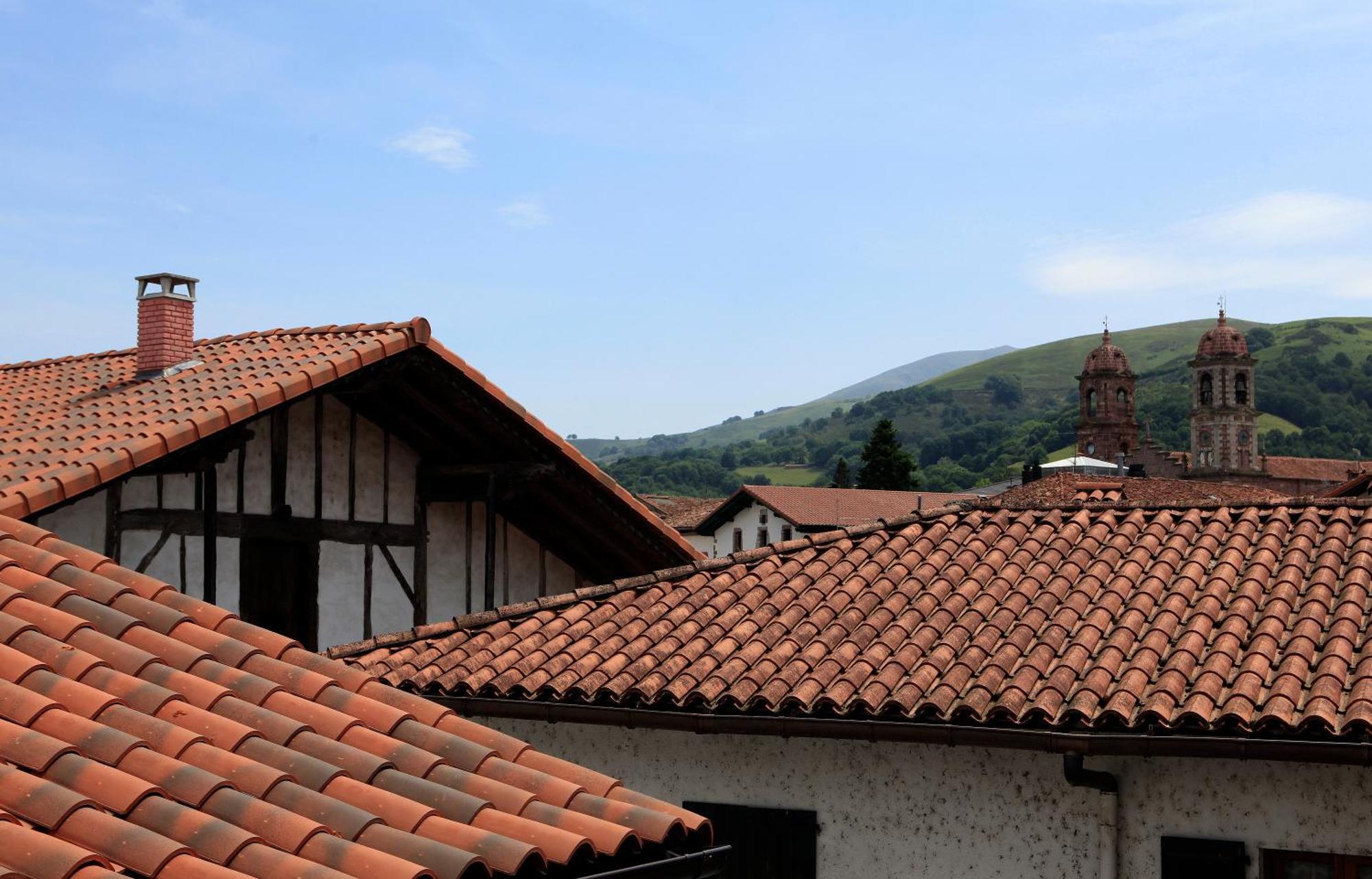 Hostal Antxitonea Elizondo Bagian luar foto